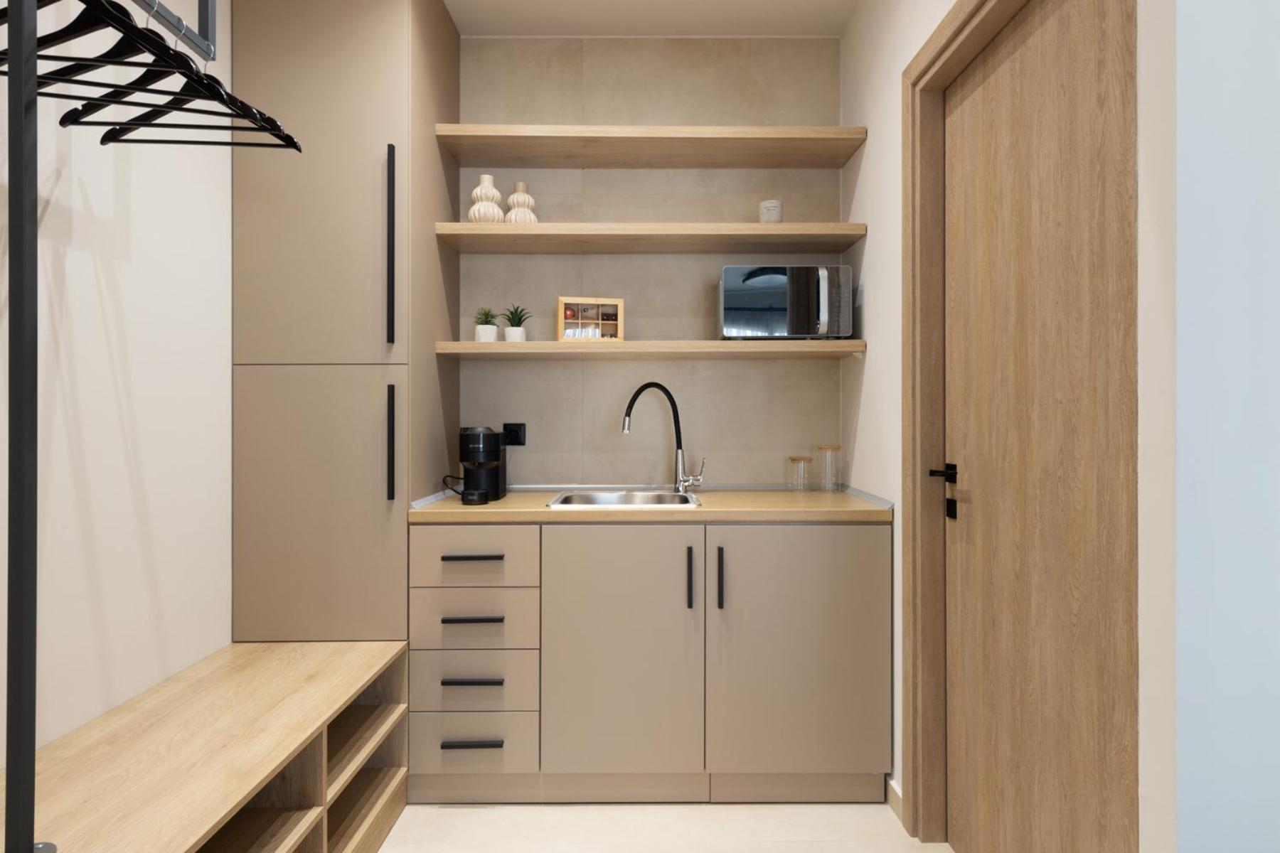 Clock Central Stay クサンチ 部屋 写真